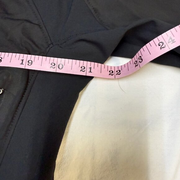 The North Face Flight Series Lightweight Jacket Women’s M Black EUC - Picture 9 of 10